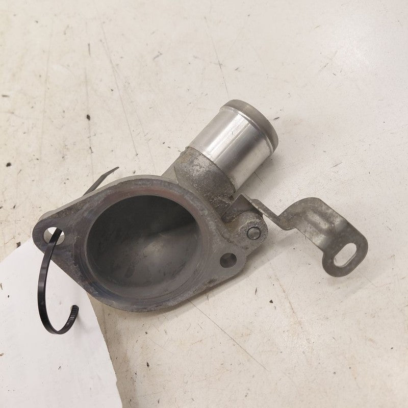 Mitsubishi Outlander   Thermostat Housing Mount Bracket  2018 2017 201