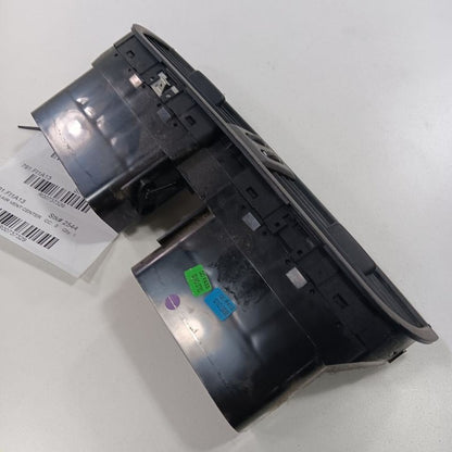 Fiat 500 Dash Air Vent Center Middle  2012 2013 2014 2015