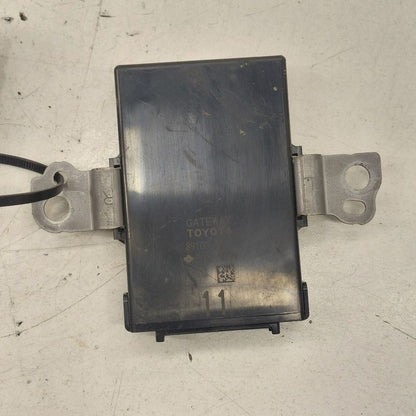 Network Gateway Control Module Fits 17-20 Lexus IS300