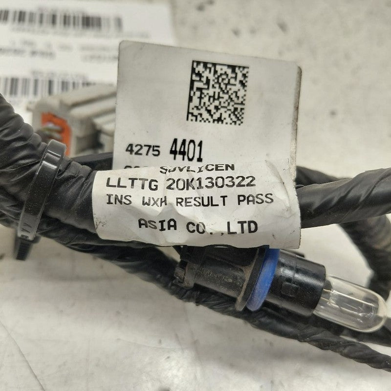 Chevy Trax Center Console Wires {42599369} 2022 2021