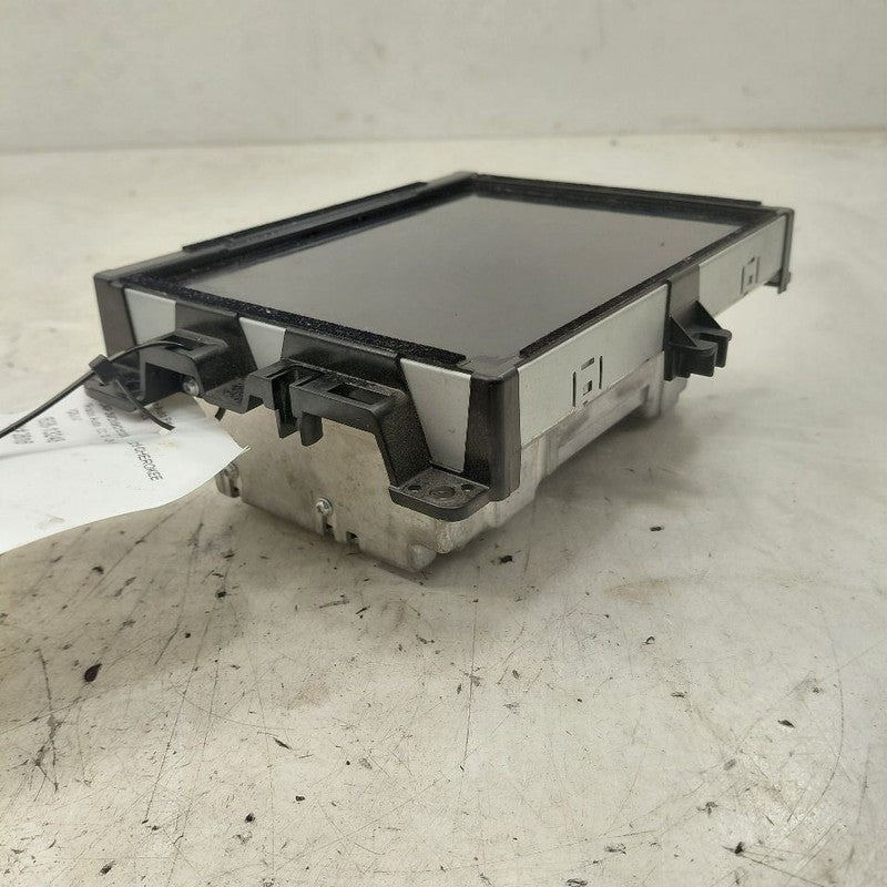 Audio Equipment Radio Display And Receiver Opt Uam 19-20 Jeep Cherokee
