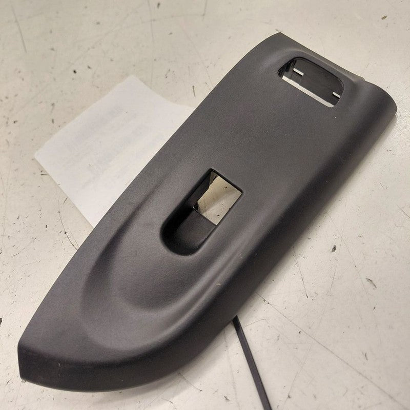 Fiat 500 X Model   Window Switch Bezel Trim Right Front 2016 2017