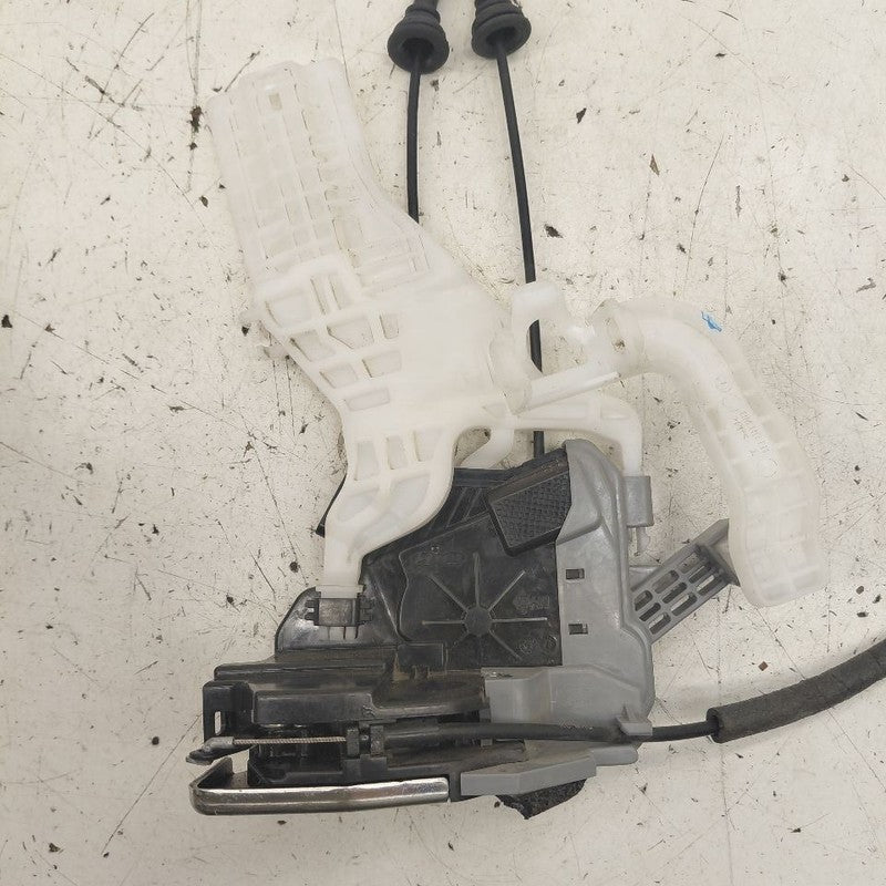 Kia Sorento Door Latch Lock Left Driver Rear  2018 2017 2016