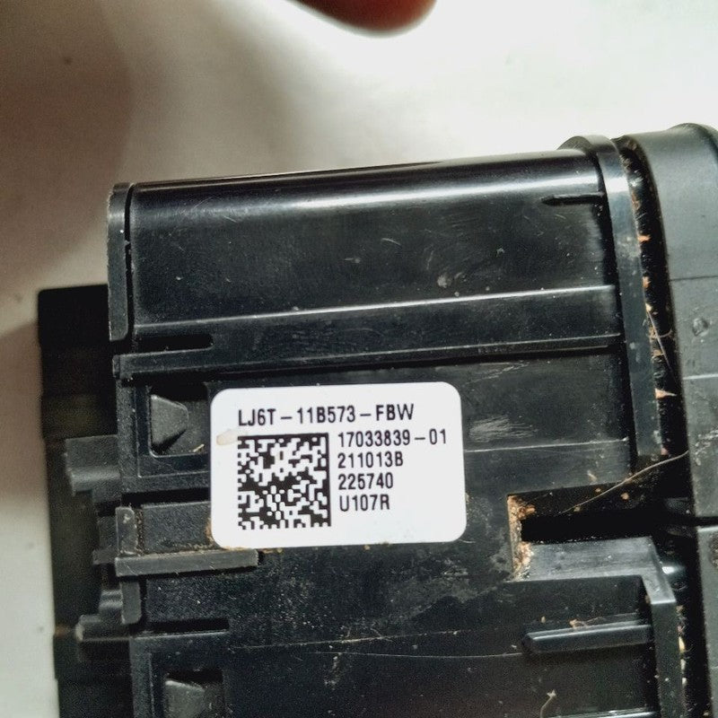 Ford Escape Winter Eco Auto Switch {LJ6T11B573FBW} 2022 2023 2024