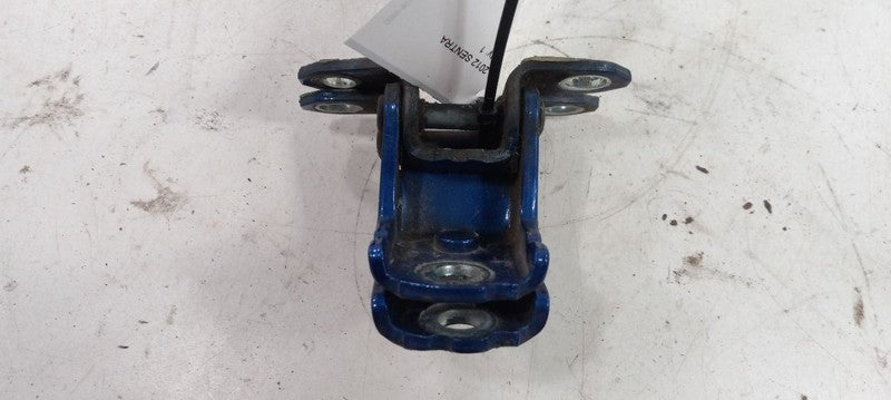 Nissan Sentra Door Hinge Set Left Rear 2012 2011 2010 2009 2008 2007