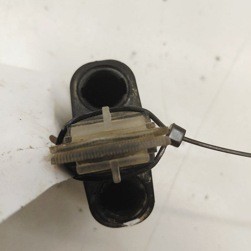 Cadillac XTS License Plate Light Lamp      2016 2017 2018