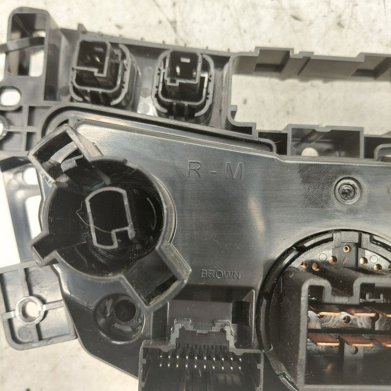 Temperature Control Heat AC Switch With Heated Seat Opt KA1 17-21 Chev