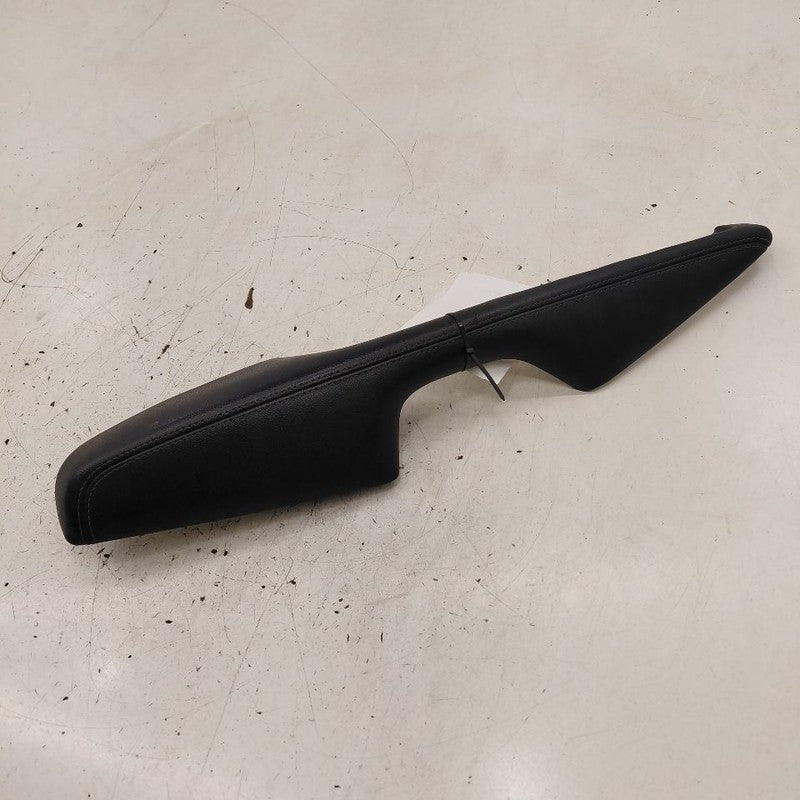 Kia Sorento Driver Left Front Door Arm Rest  2018 2017 2016