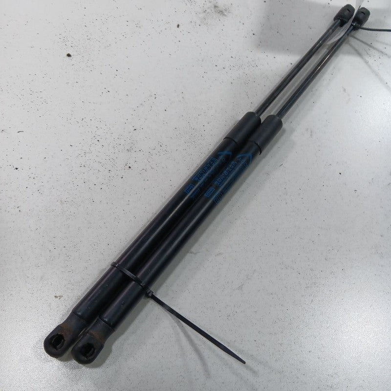 Jeep Renegade Hatchback Hatch Back Trunk Lid Shock Strut Support  2017