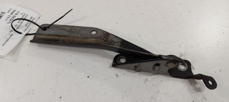 1998 Subaru Forester Hood Hinge OEM