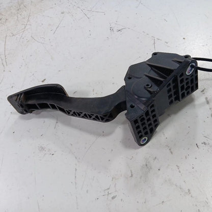 Subaru Outback Legacy Gas Pedal  2018 2017 2016 2015