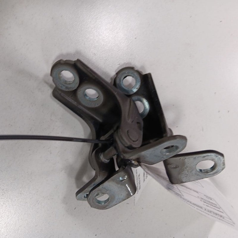 Nissan Sentra Door Hinge Set Right Front Passenger  2023 2022 2021 2020