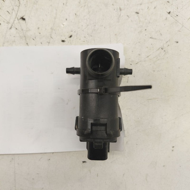 Hyundai Kona Windshield Washer Wash Fluid Reservoir Motor Pump Electri