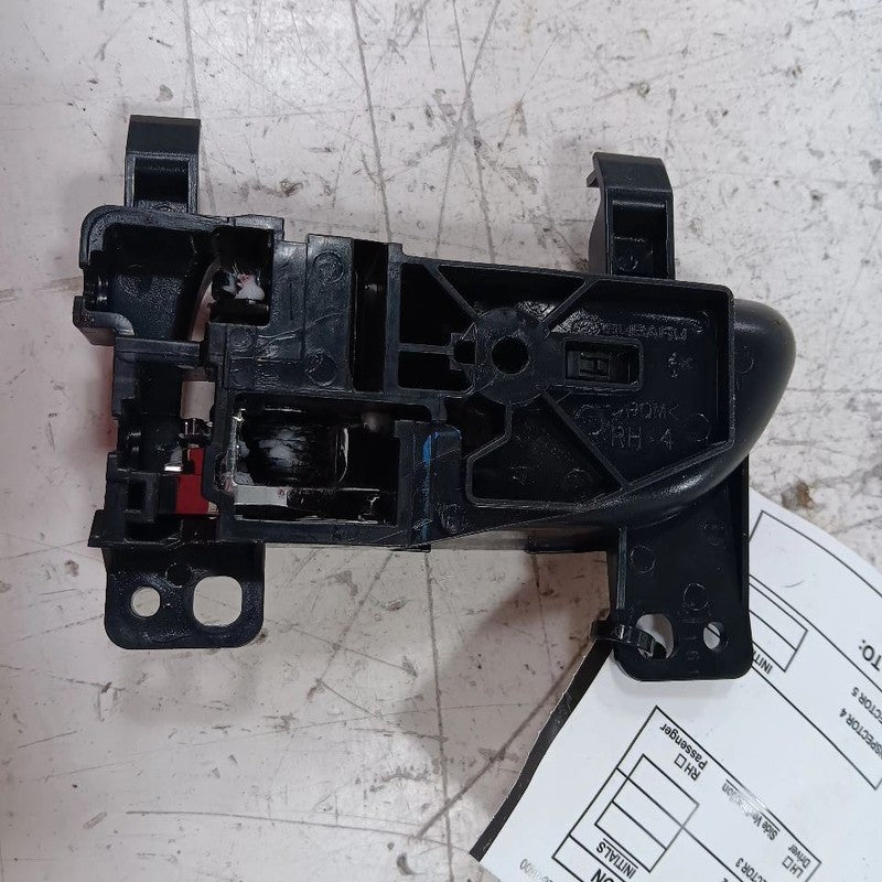 Legacy Outback Door Handle Right Passenger Front Interior Inside  2015