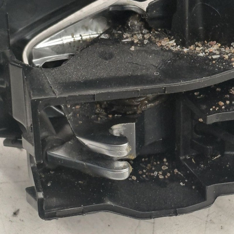 Ford Edge Door Handle Right Passenger Front Interior Inside  2019 2020