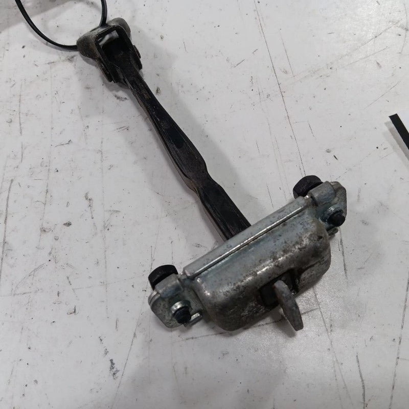 Hyundai Accent Door Check Right Passenger Rear Hinge Stopper Detent  2012 2013 2
