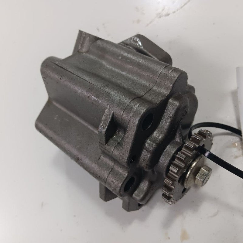 Ford Mustang 2.3 Engine Oil Pump  2015 2016 2017 OEM
