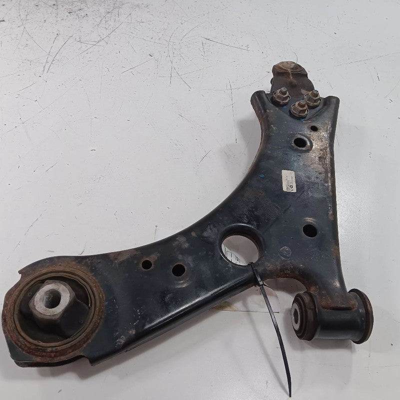 Passenger Right Lower Control Arm Front Fits 17-22 Jeep Compass OEM