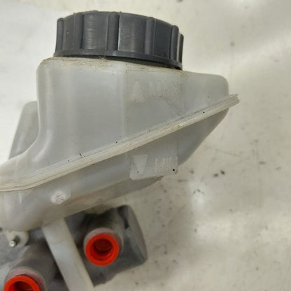 Brake Master Cylinder VIN 26 4th And 5th Digit Fits 14-18 Volvo S60