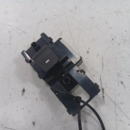 Hyundai Elantra Window Switch Power Left Rear  2017 2018 2019 2020