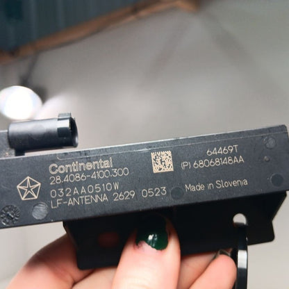 Jeep Renegade Keyless Passive Entry Antenna {68068148AA}  2021 2020 2019