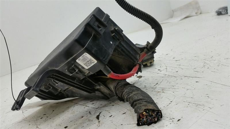 Fuse Box Engine VIN A 8th Digit Fits 10-12 Ford Fusion OEM