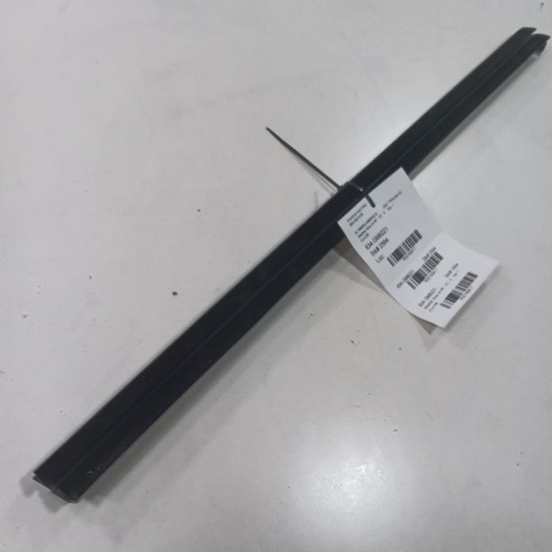 Chevy Trailblazer Right Front Weather Strip Interior  2021 2022 2023 O