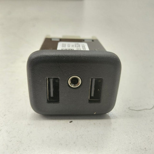Chevy Trax USB Plug In Hub Port  2022 2021