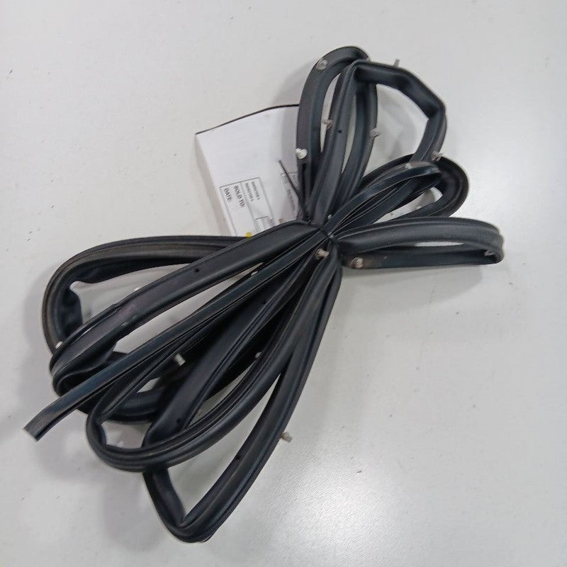 Mitsubishi Outlander On Door Seal Rubber Left Driver Rear Back  2020 2