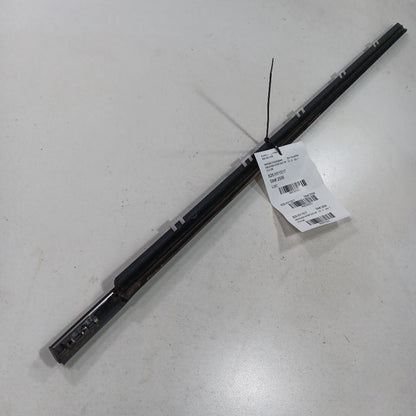 Hyundai Elantra Door Glass Window Weather Strip Trim Front Right Passe