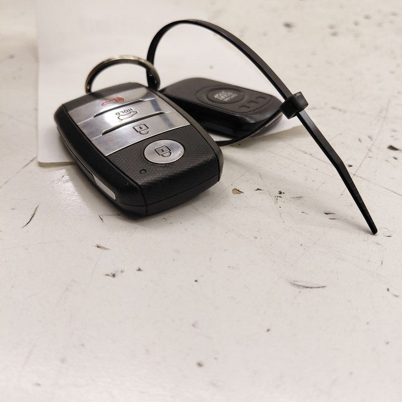 Fob Remote Smart Key ID TQ8-FOB-4F0 Fits 16-19 Kia Sorento
