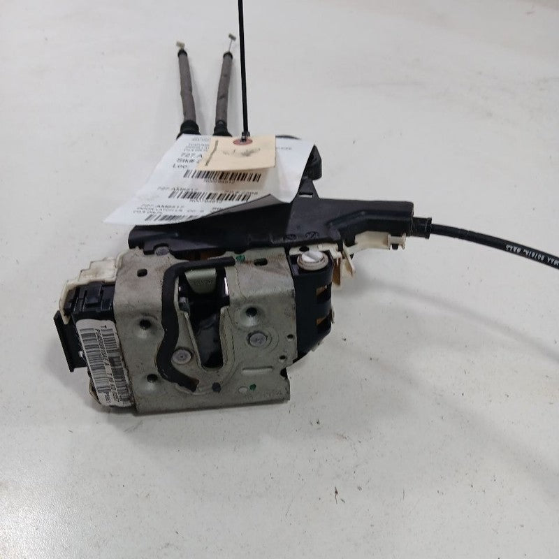 Jeep Cherokee Door Latch Lock Left Driver Rear  2015 2016 2017 OEM