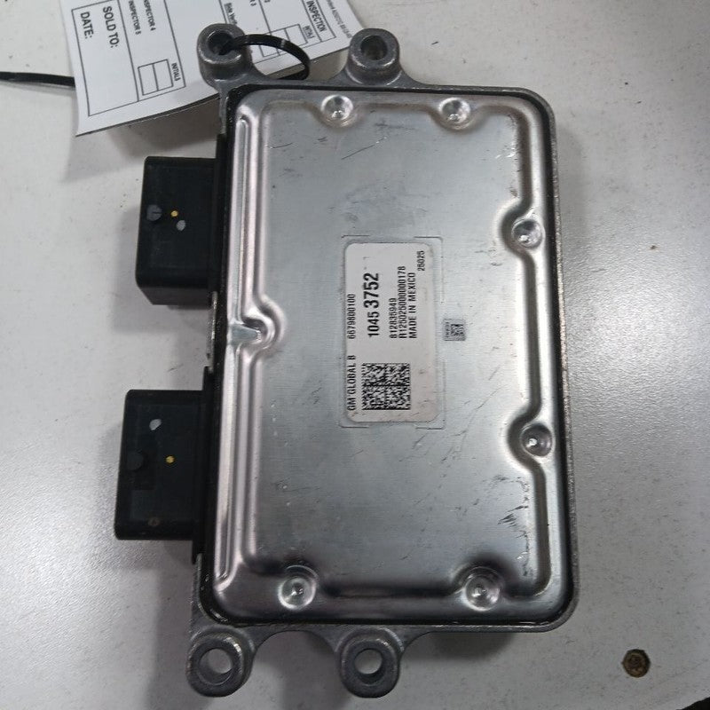 2025 GMC Acadia Differential Lock Control Module {10453752} OEM