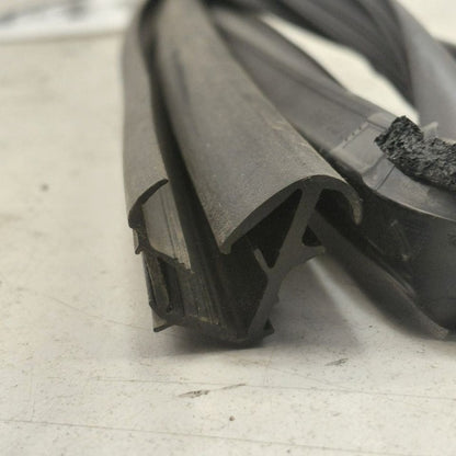Toyota Prius Door Glass Window Seal Rubber Right Passenger Front  2022
