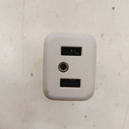 Cadillac XTS USB Plug In Hub Port      2016 2017 2018