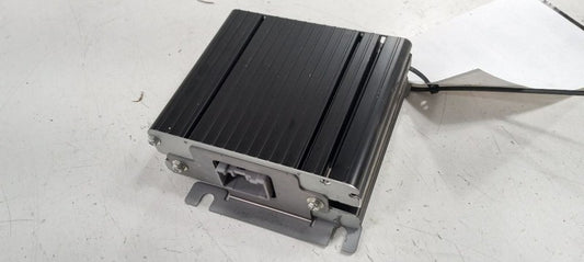 04671954AG Conv/Invert/Charger Accessory Outlet Fits 07-12 CALIBER