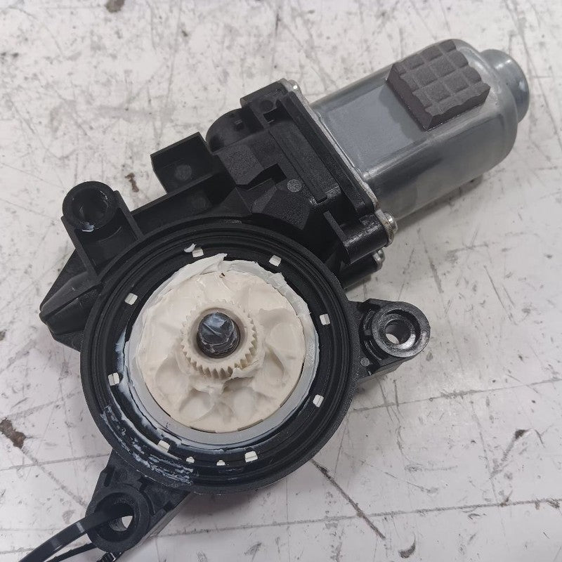 Left Rear Power Window Motor Sedan Fits 17-20 Hyundai Elantra