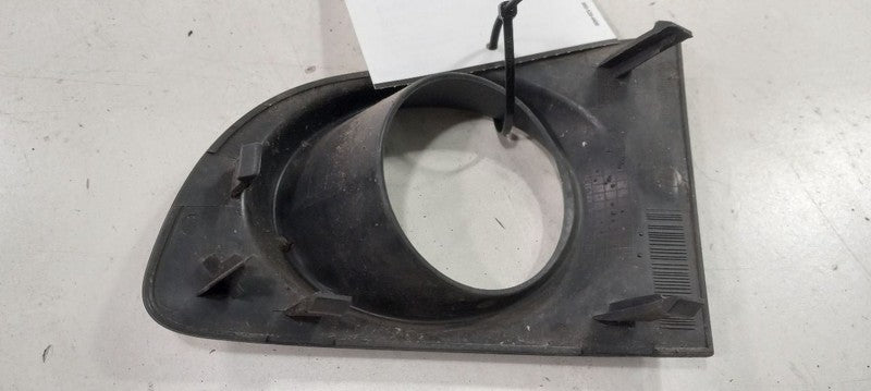 Nissan Sentra Front Bumper Fog Light Insert Trim Bezel Right Passenger