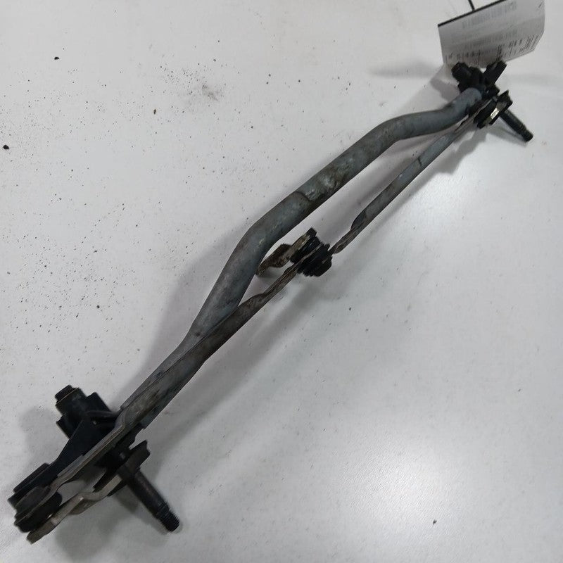 Jeep Renegade Windshield Wiper Transmission Linkage  2017 2018 2019 20