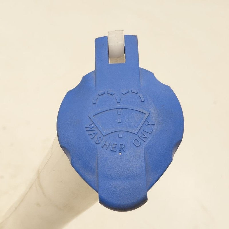 Windshield Washer Fluid Reservoir With Level Sensor 13-17 Hyundai Velo