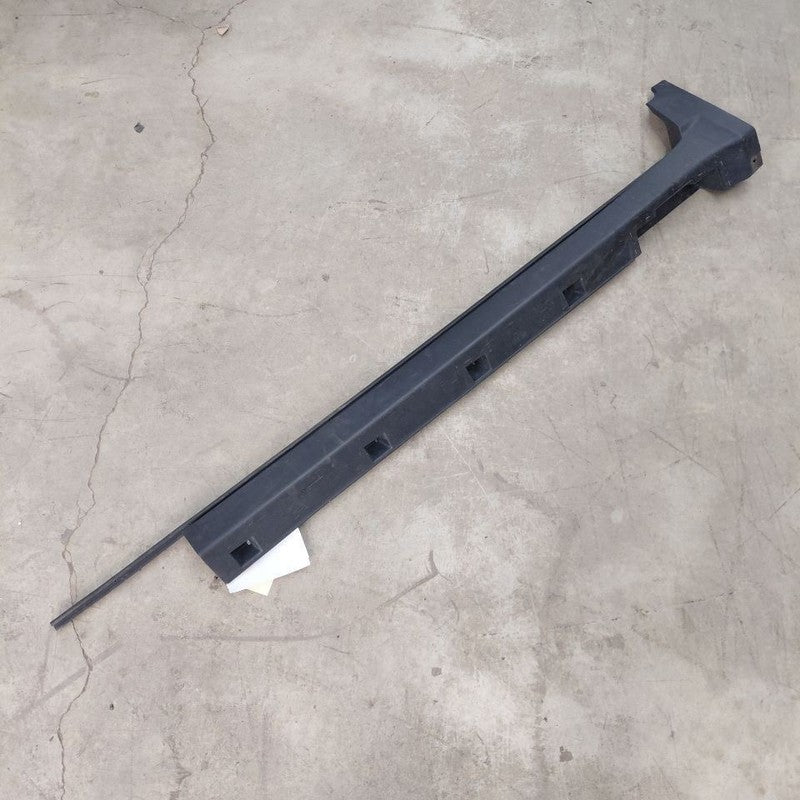 Chevy Trax Front Rocker Panel Trim Cover Molding Skirt Right Passenger