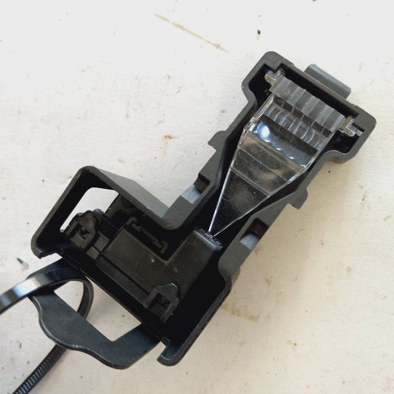 Volvo S60 Passenger Right Side Door Light Lamp {31403124} 2018 2017 20