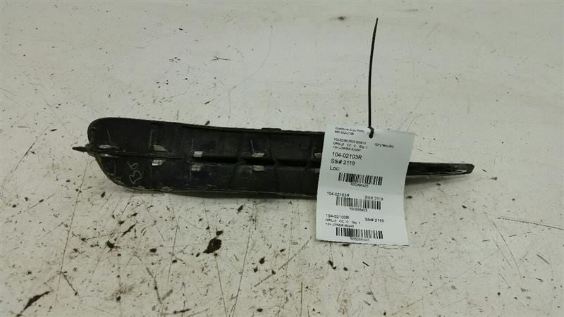 25905344 Passenger Right Grille LT Without Fog Lamps Lower 08-12 Chevy Malibu