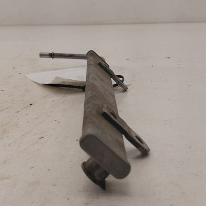 Mitsubishi Outlander   Fuel Rail Injection Injector Mount Bar  2018 20