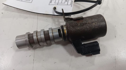 Infiniti G37 Variable Timing Gear Oil Control Valve Solenoid Cylinder 