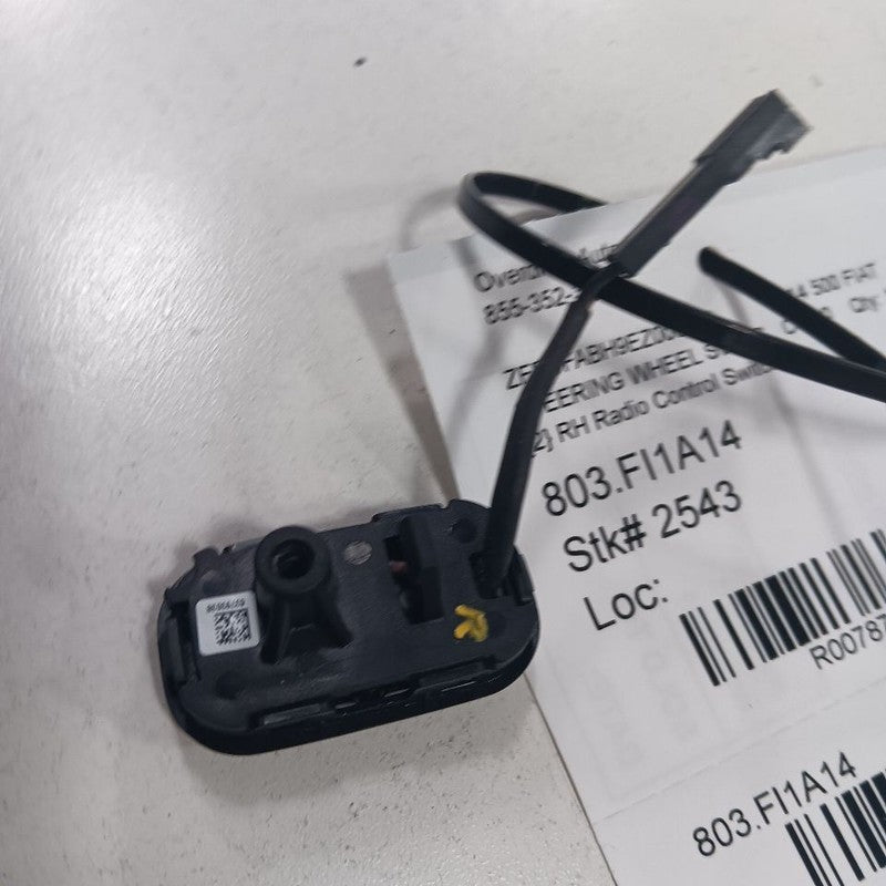Fiat 500 Right Side Steering Wheel Radio Control Switch 2014 2015 2016