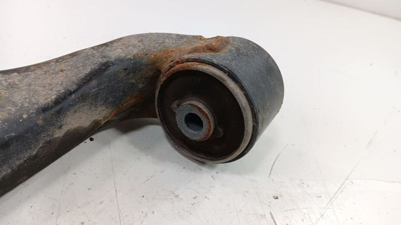 Passenger Right Lower Control Arm Front Fits 13-19 Buick Encore OEM