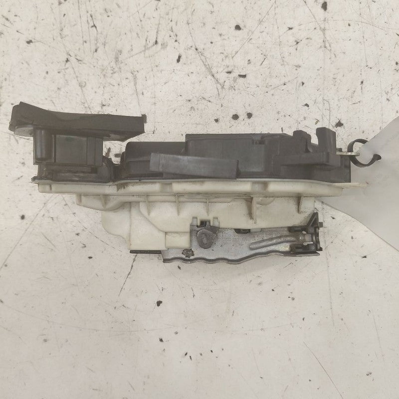 Volkswagen Golf Door Latch Lock Right Passenger Front  2015 2016 2017