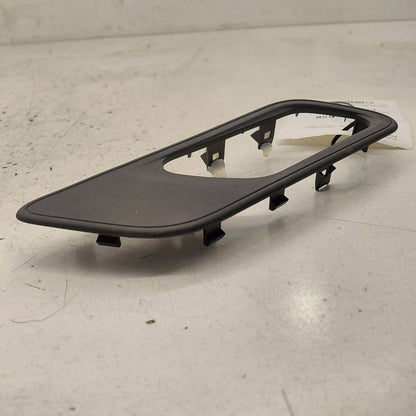 Nissan Rogue Interior Door Handle Bezel Trip Right Passenger Front 202