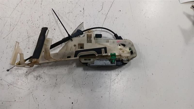 Ford Taurus Door Latch Lock Right Passenger Front  2013 2014 2015 2016